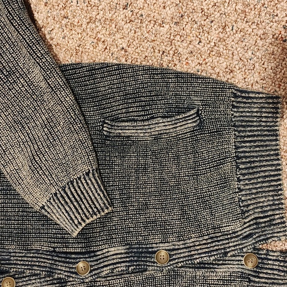 Cardigan - Picture 4 of 7